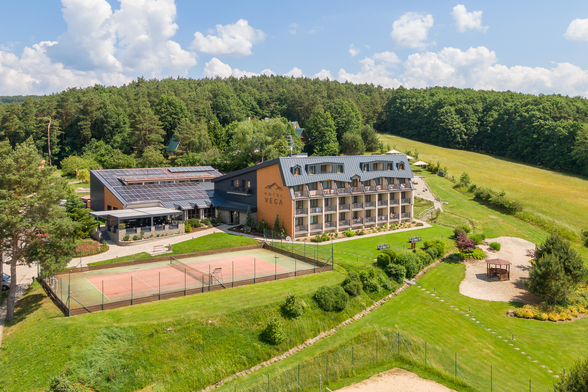 Hotel Vega - areál hotelu